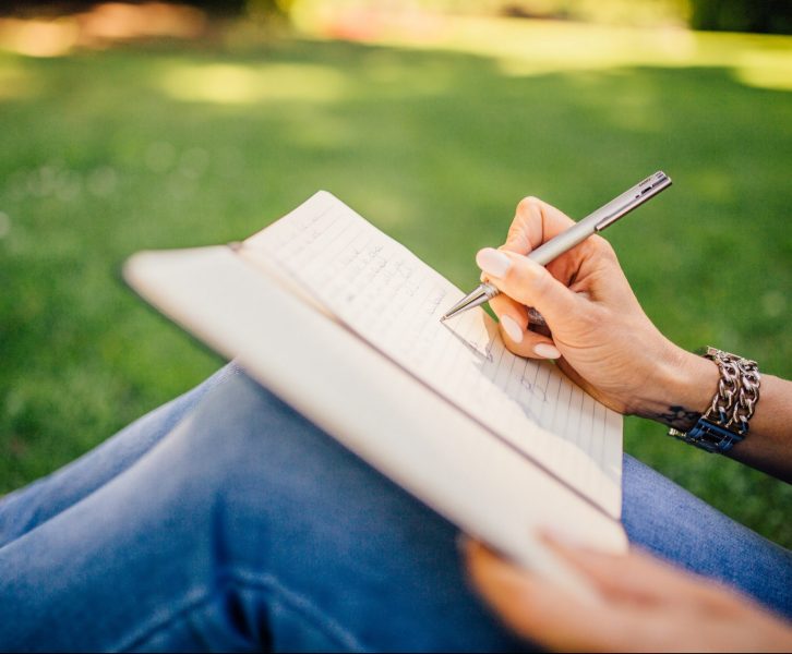 I Tried Journaling for a Week and Discovered A LOT. Here's How