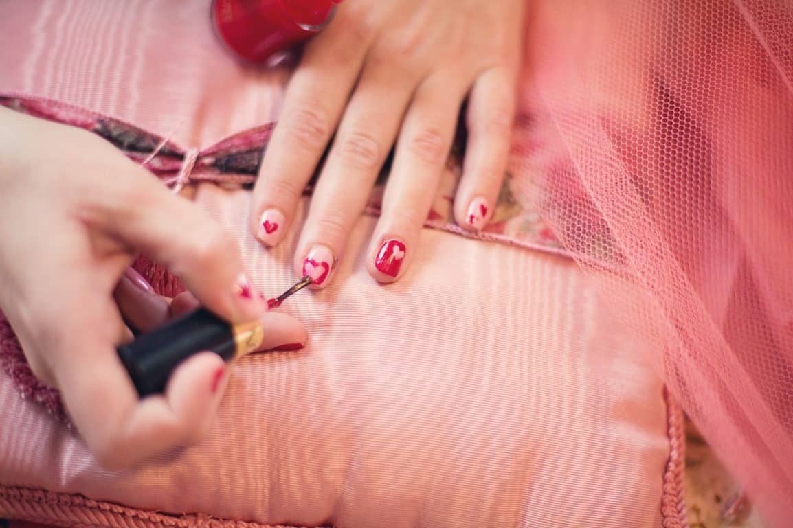 Think You Can’t Paint Your Own Nails? Try These Tips